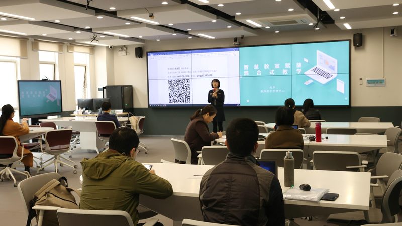 在线教育平台与传统课堂：优劣对比解析