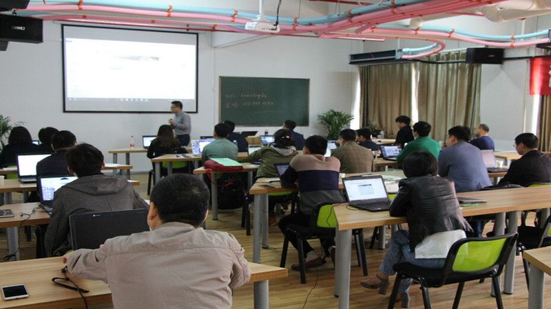 国企内训师选拔标准揭秘：选拔背后的逻辑与考量