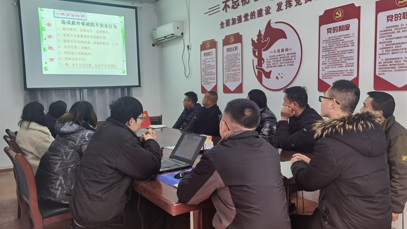 对于报班费用，我们不能仅仅看数字，更要关注性价比。以下是一些衡量性价比的要点：