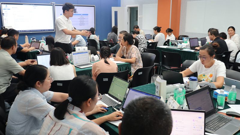 企业培训课程分类与模块：揭秘背后的区别与联系