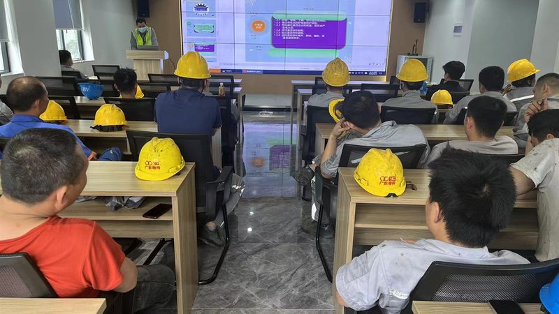 执业药师资格证自学还是报班